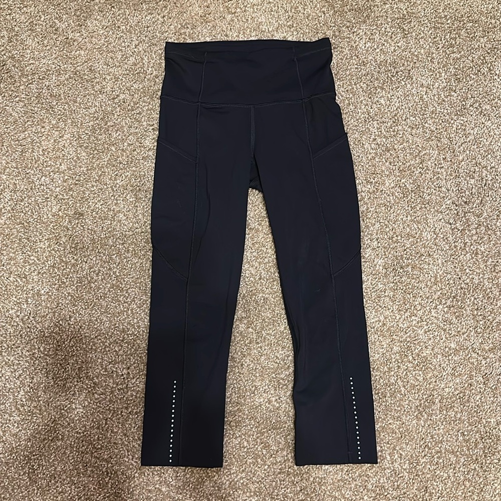 Fast and Free High-Rise Crop with Pockets 19"